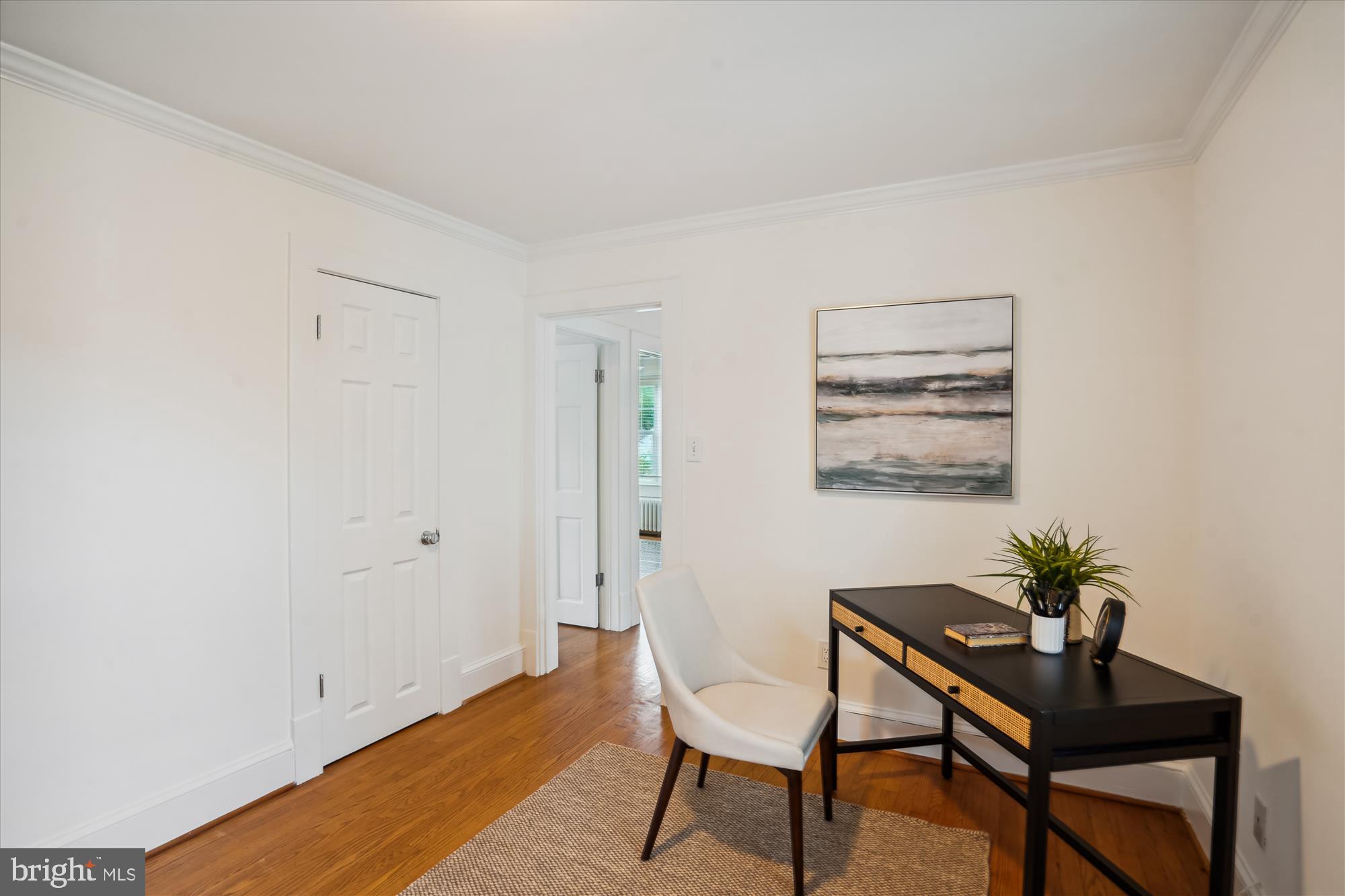 WAVERLY HILLS - Residential