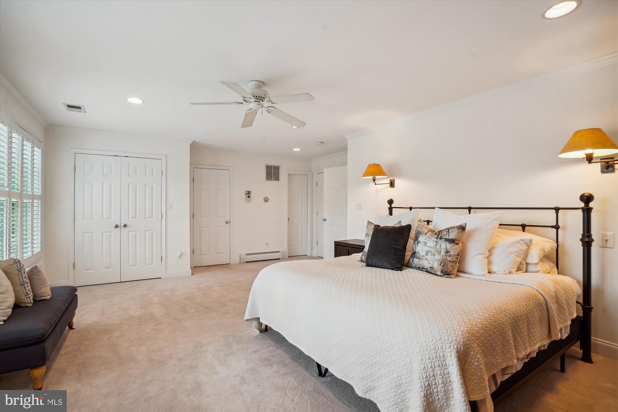 WAVERLY HILLS - Residential