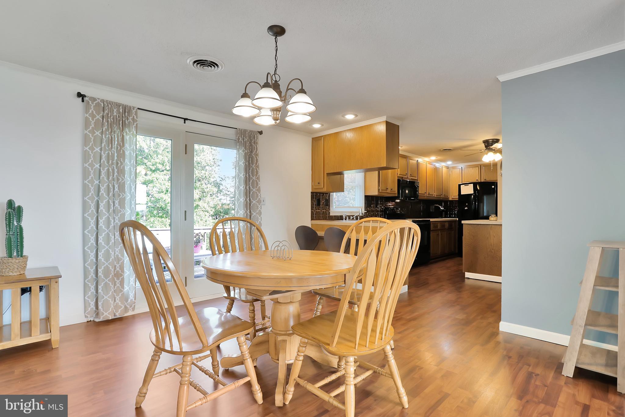 FAIRVIEW ESTATES - Residential