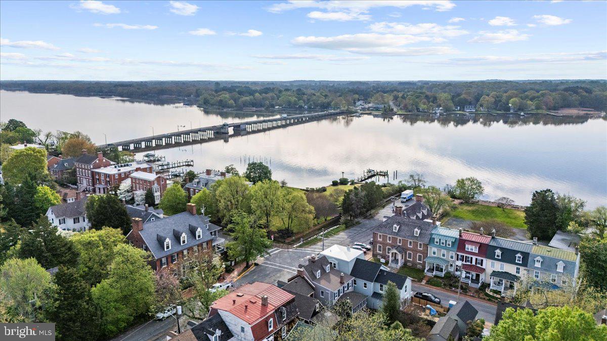 CHESTERTOWN HISTORIC DISTRICT - Residential