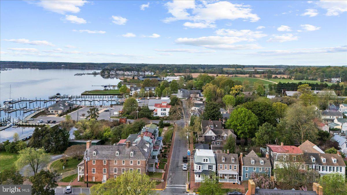 CHESTERTOWN HISTORIC DISTRICT - Residential