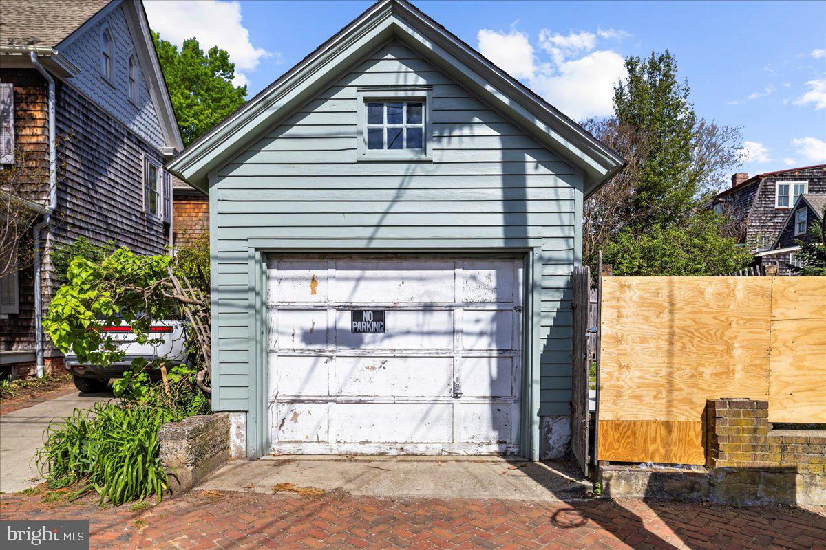 CHESTERTOWN HISTORIC DISTRICT - Residential