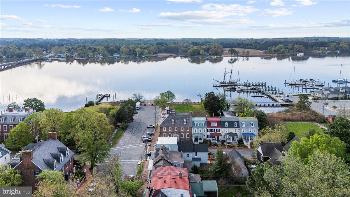 CHESTERTOWN HISTORIC DISTRICT - Residential