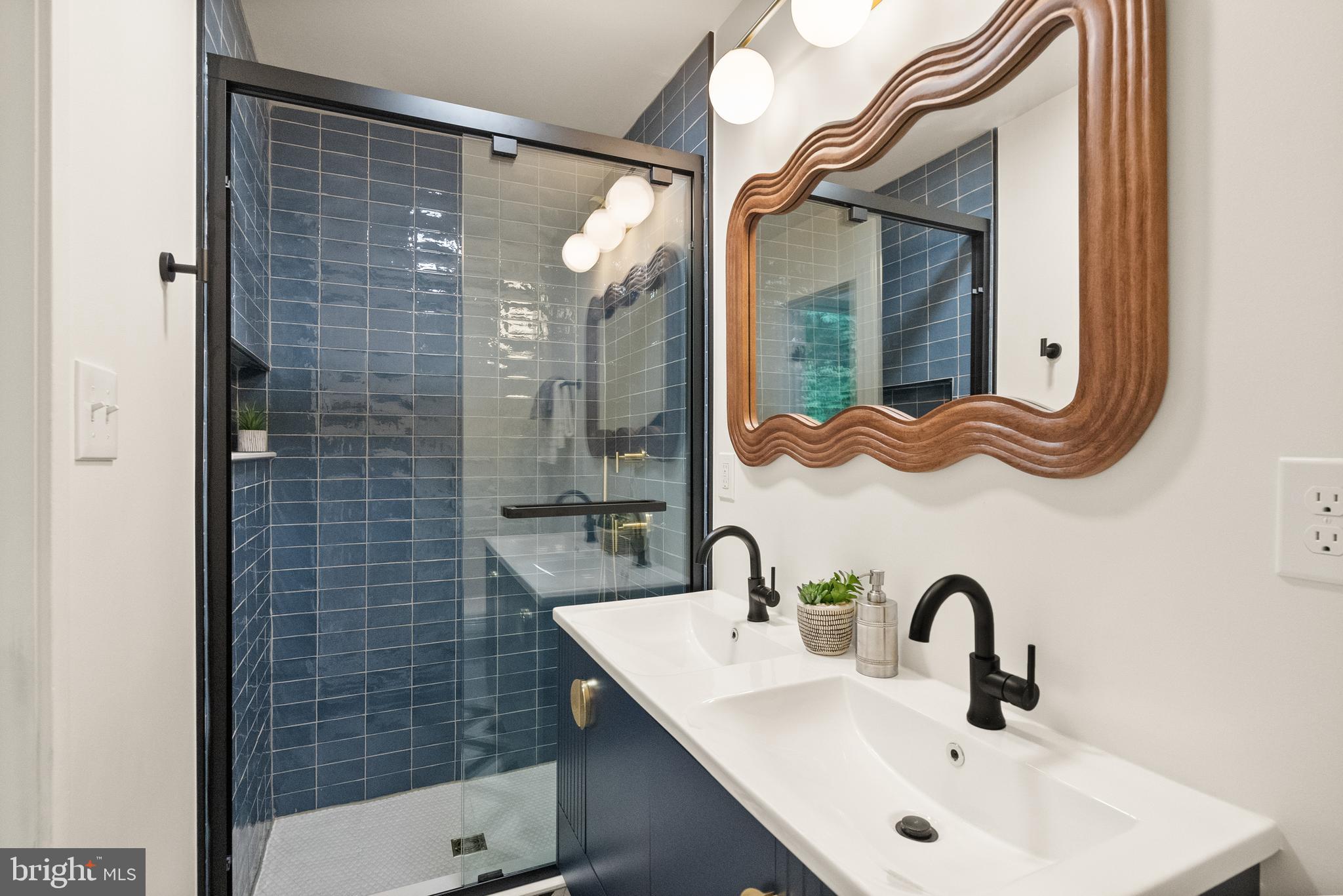 HICKORY CLUSTER - Residential