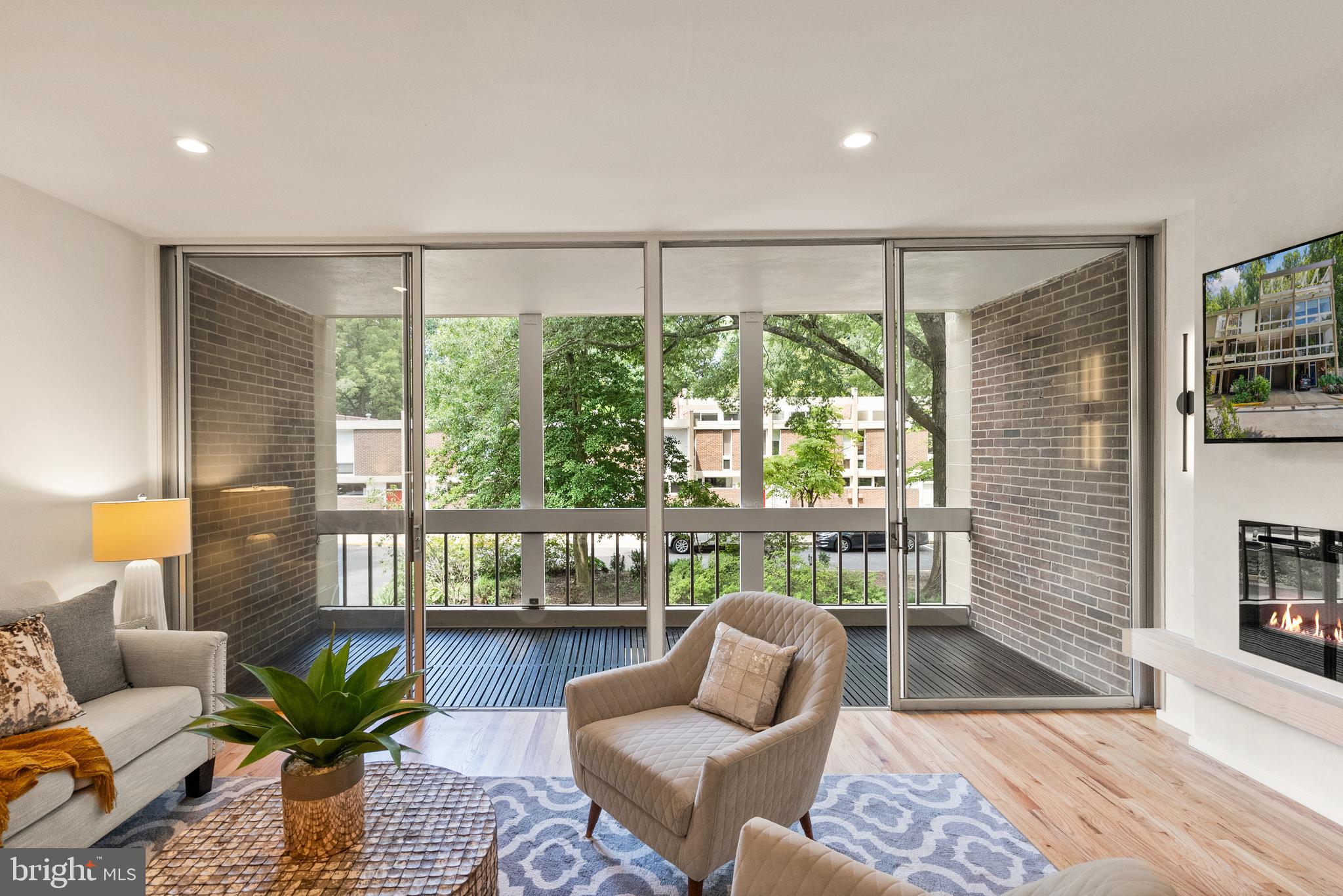 HICKORY CLUSTER - Residential