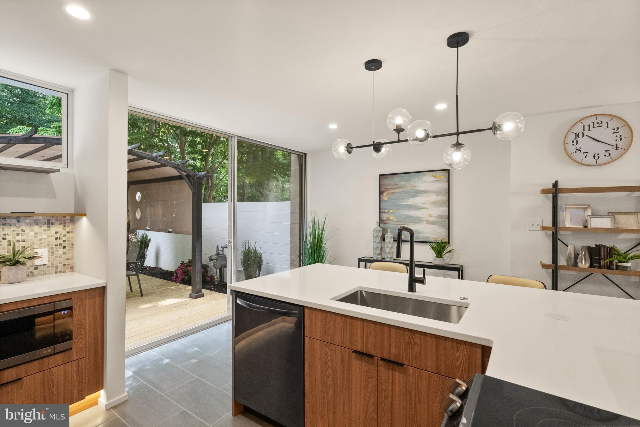 HICKORY CLUSTER - Residential