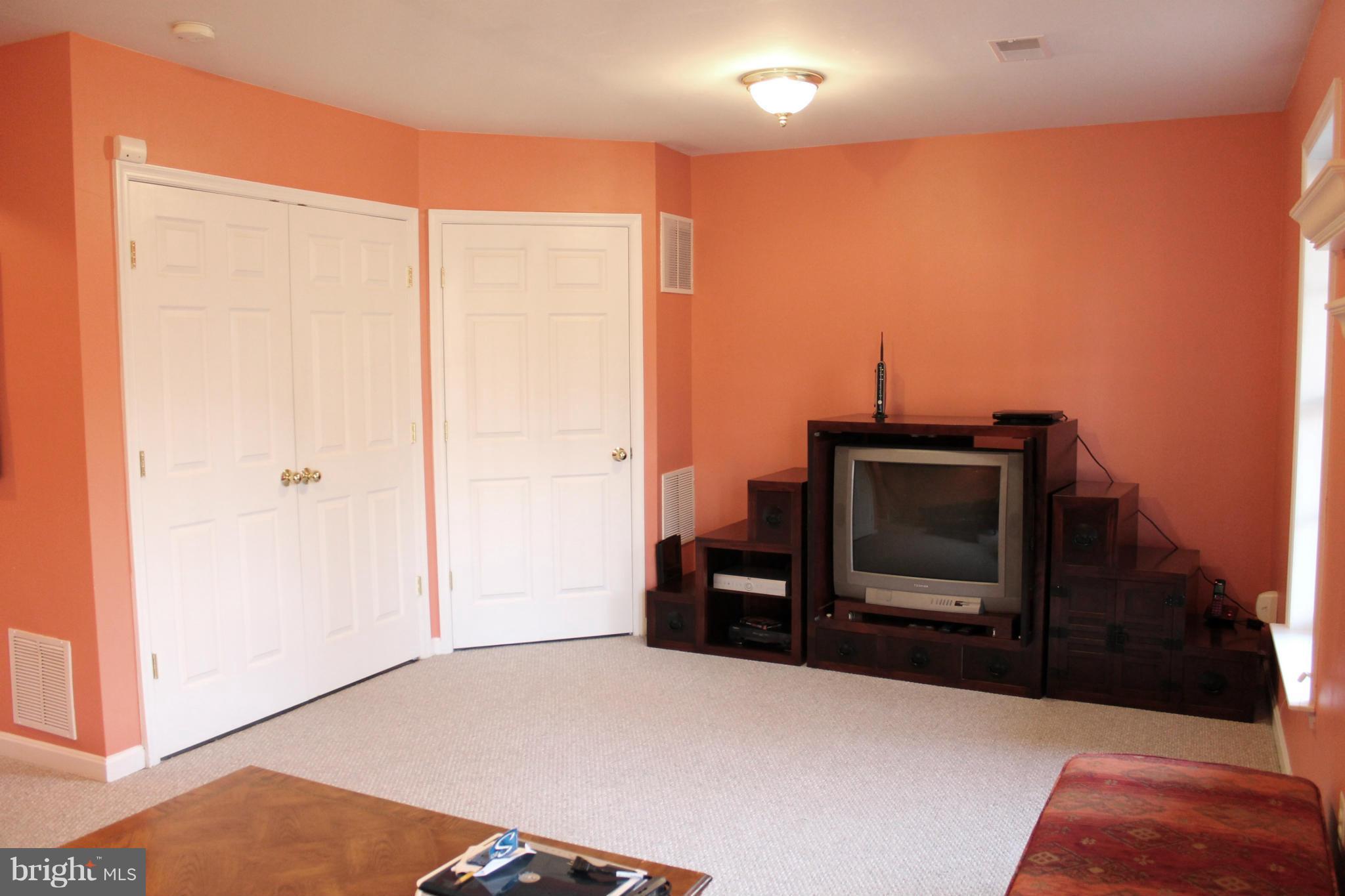 GROVE AT HUNTLEY MEADOWS - Residential