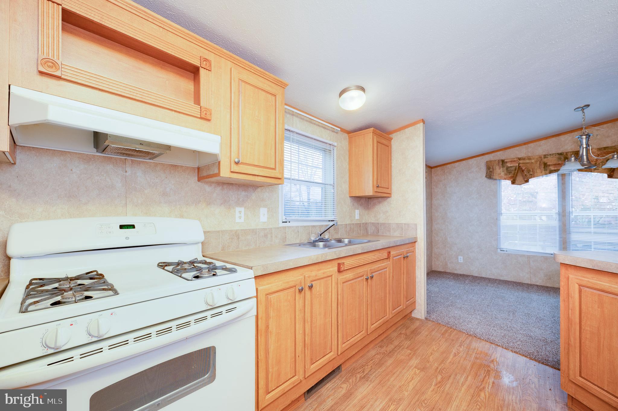 FRIEDEN MANOR - Residential