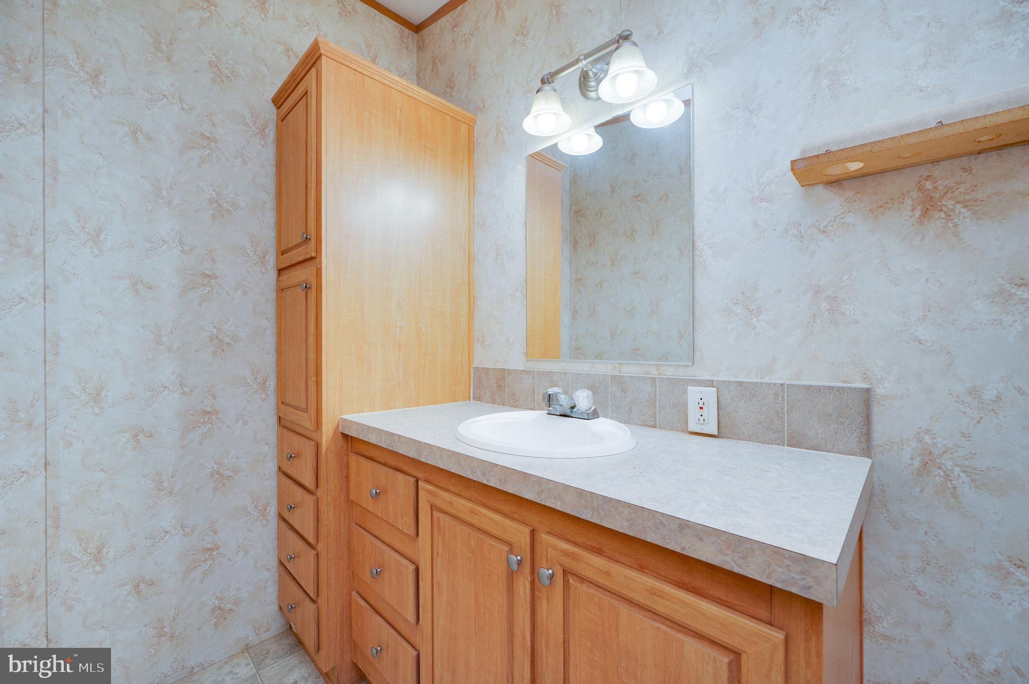 FRIEDEN MANOR - Residential