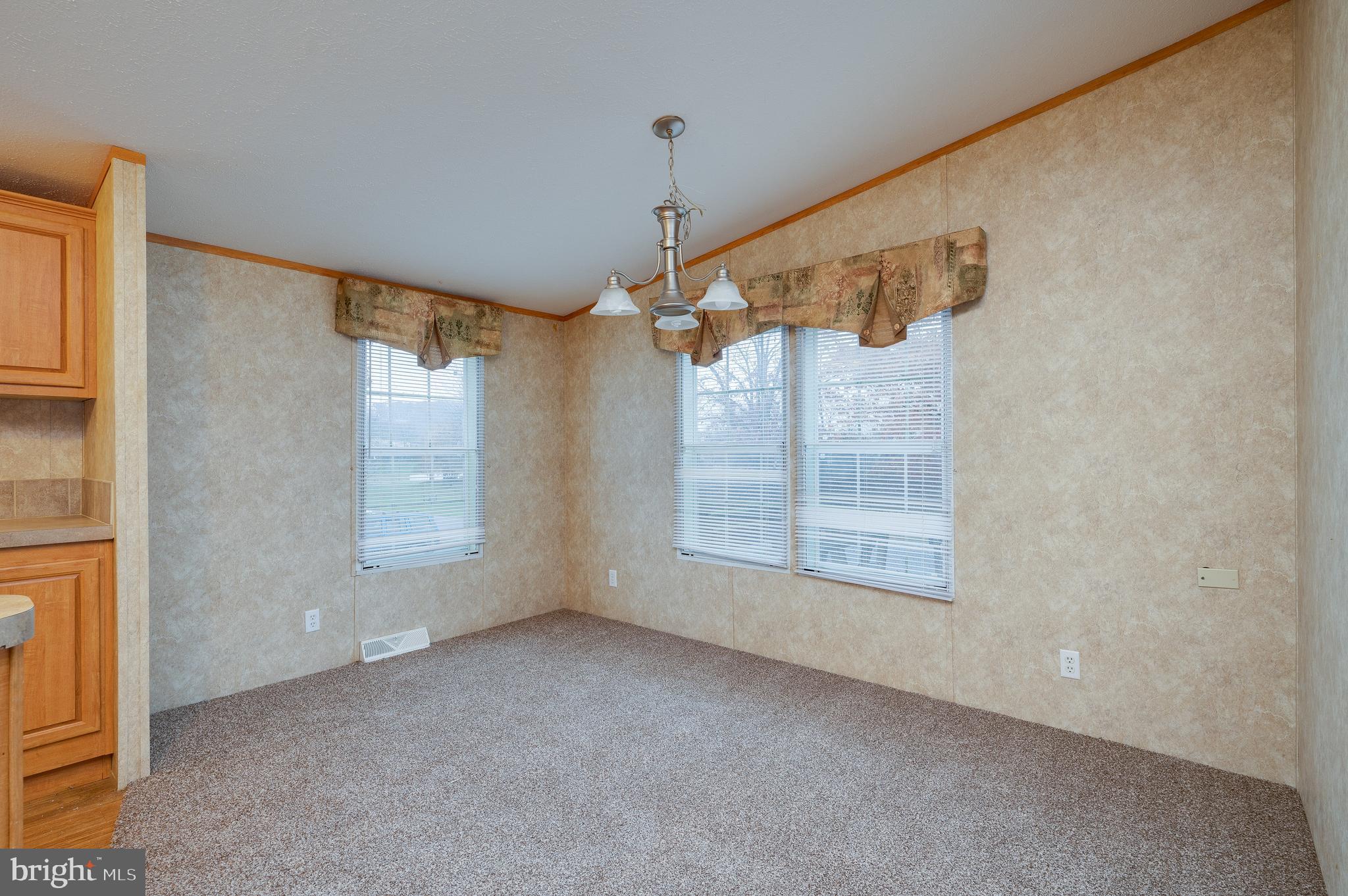 FRIEDEN MANOR - Residential