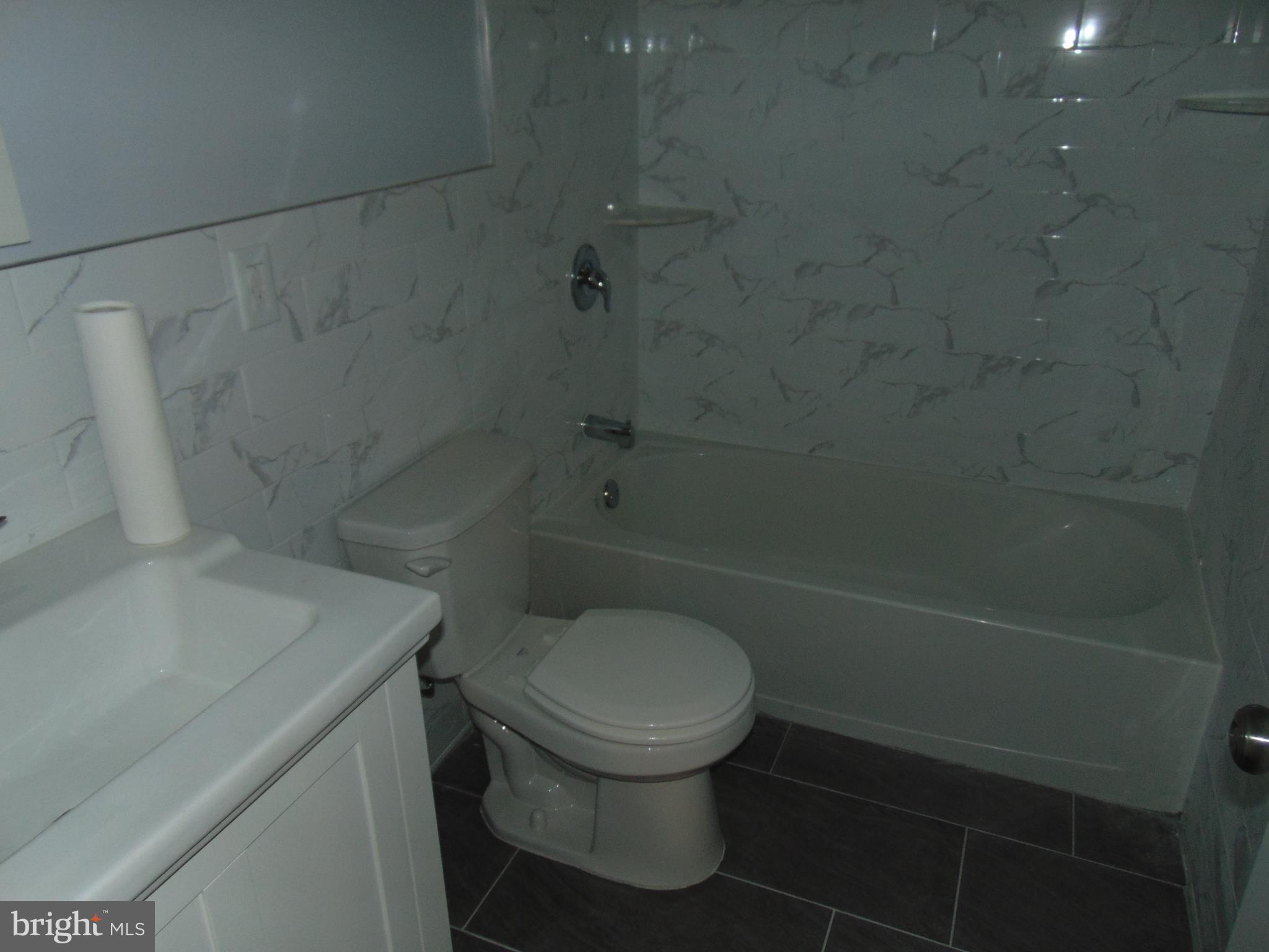 DOWNTOWN - Residential Lease