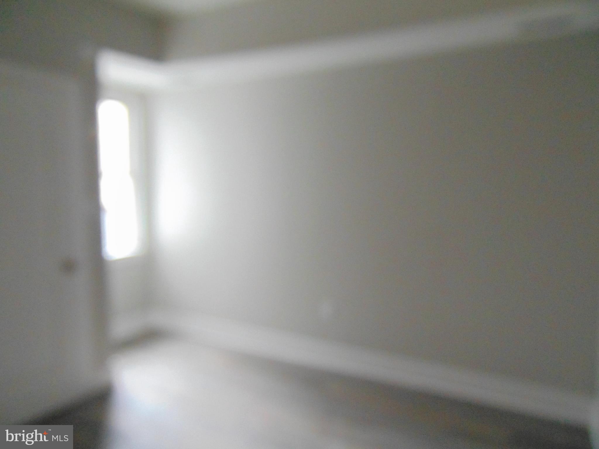 DOWNTOWN - Residential Lease