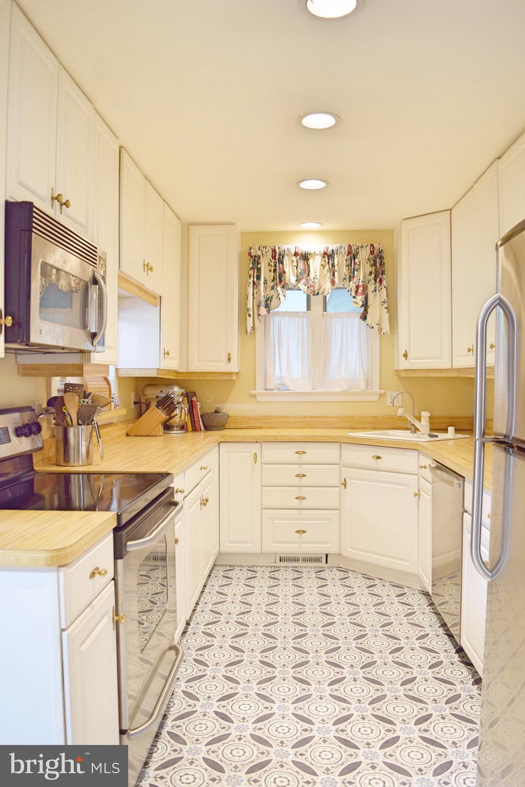 BALMACARA - Residential Lease