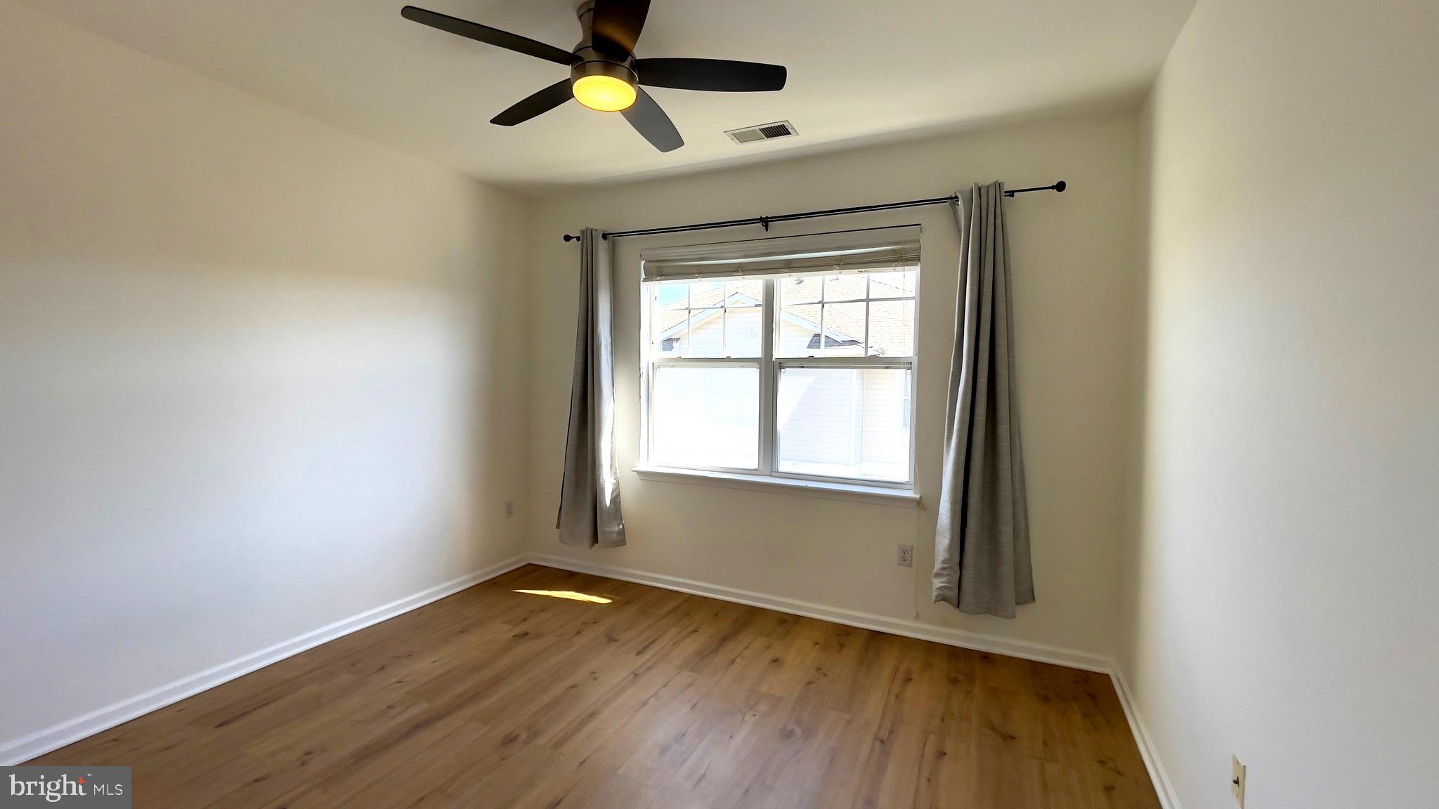 ASHMORE AT GERMANOWN COMMUNITY - Residential