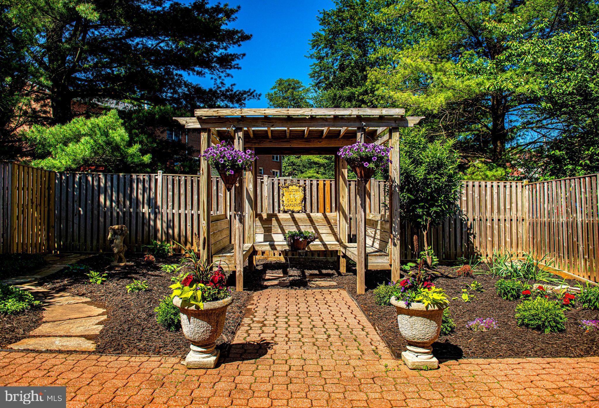 STONEHEDGE - Residential