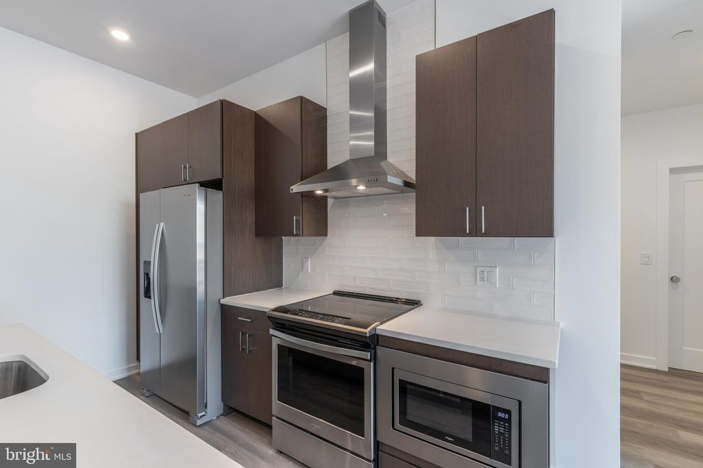 Photo of 710 N 16th Street #204, PHILADELPHIA, PA 19130 (MLS # PAPH2584330)