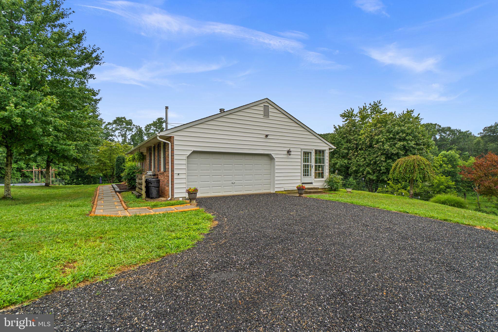 2710 FLINTSTONE ROAD