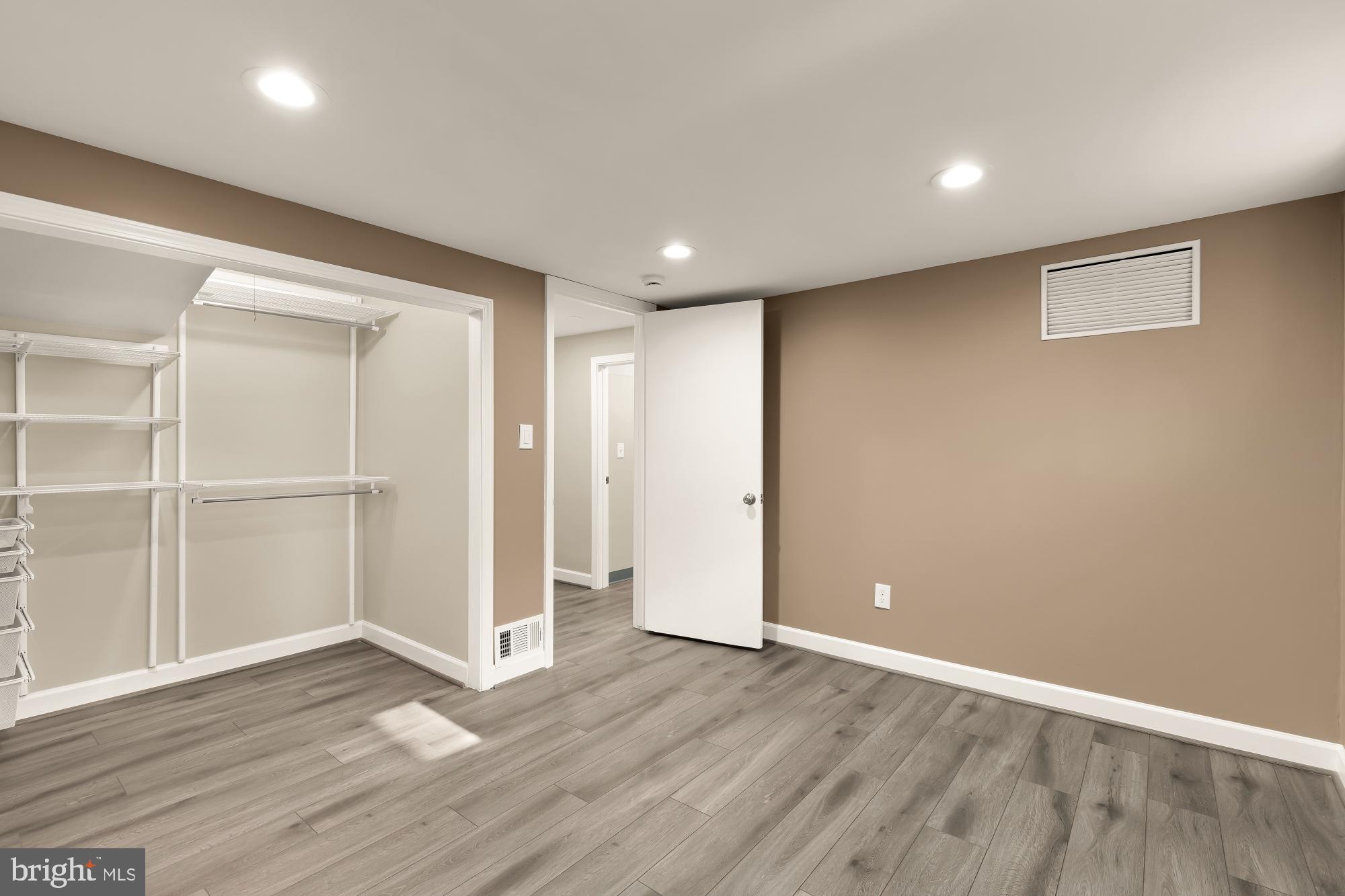 BETHESDA - Residential Lease