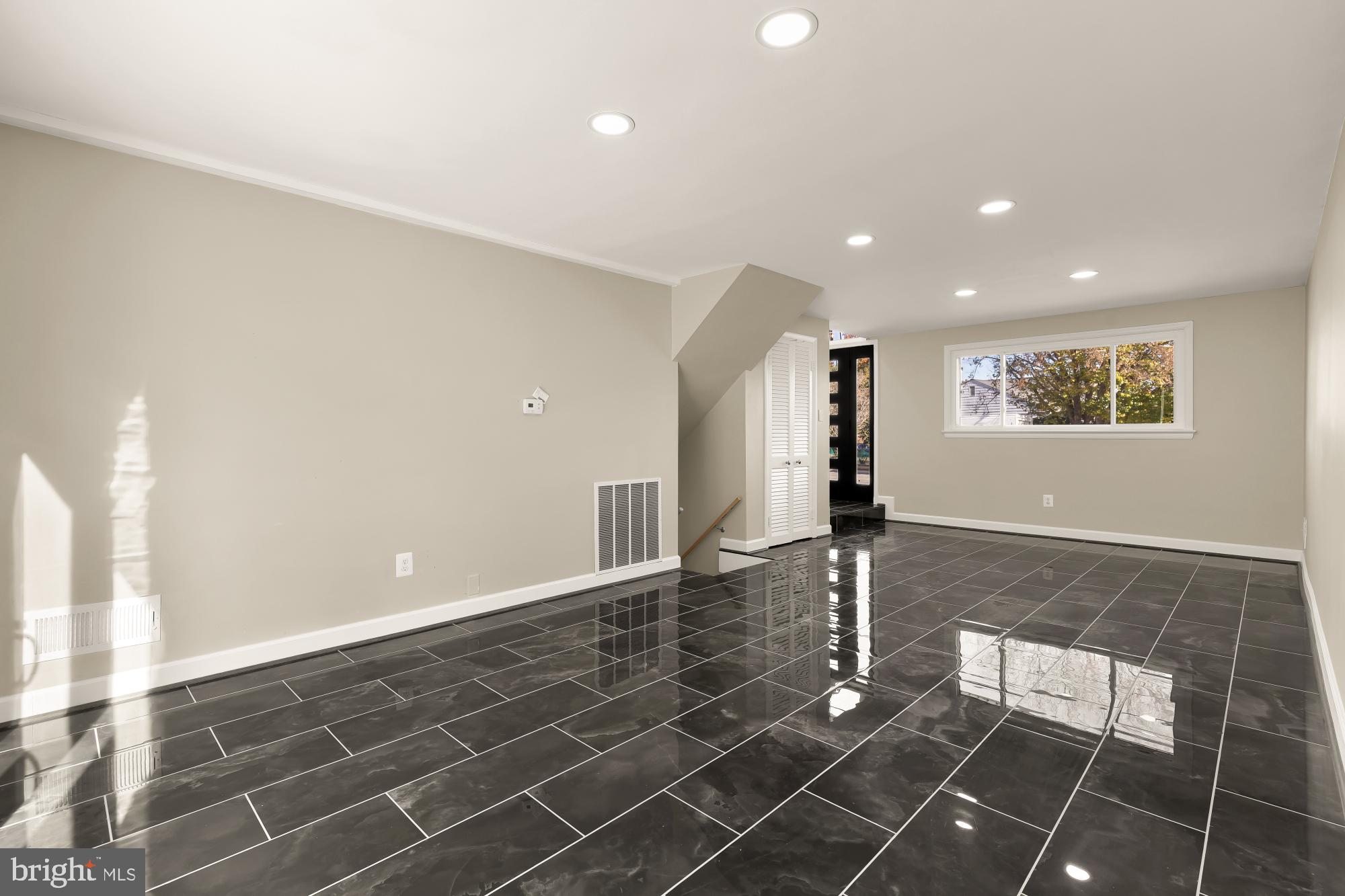 BETHESDA - Residential Lease