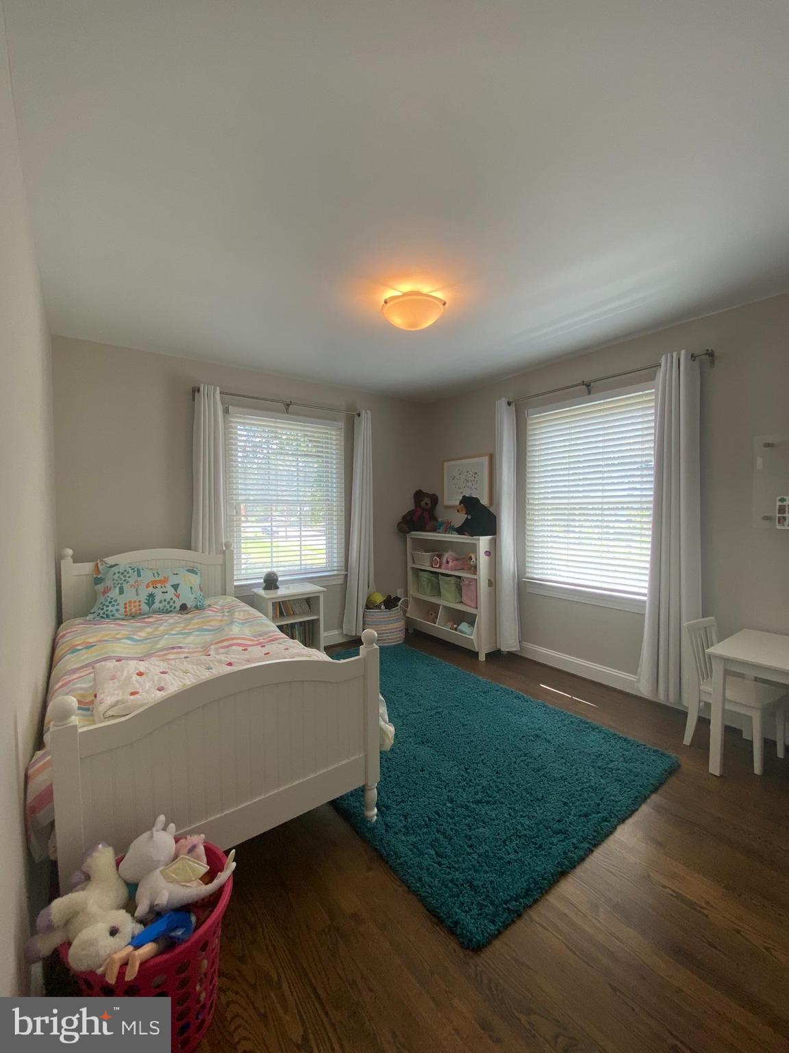 WAYNEWOOD - Residential Lease