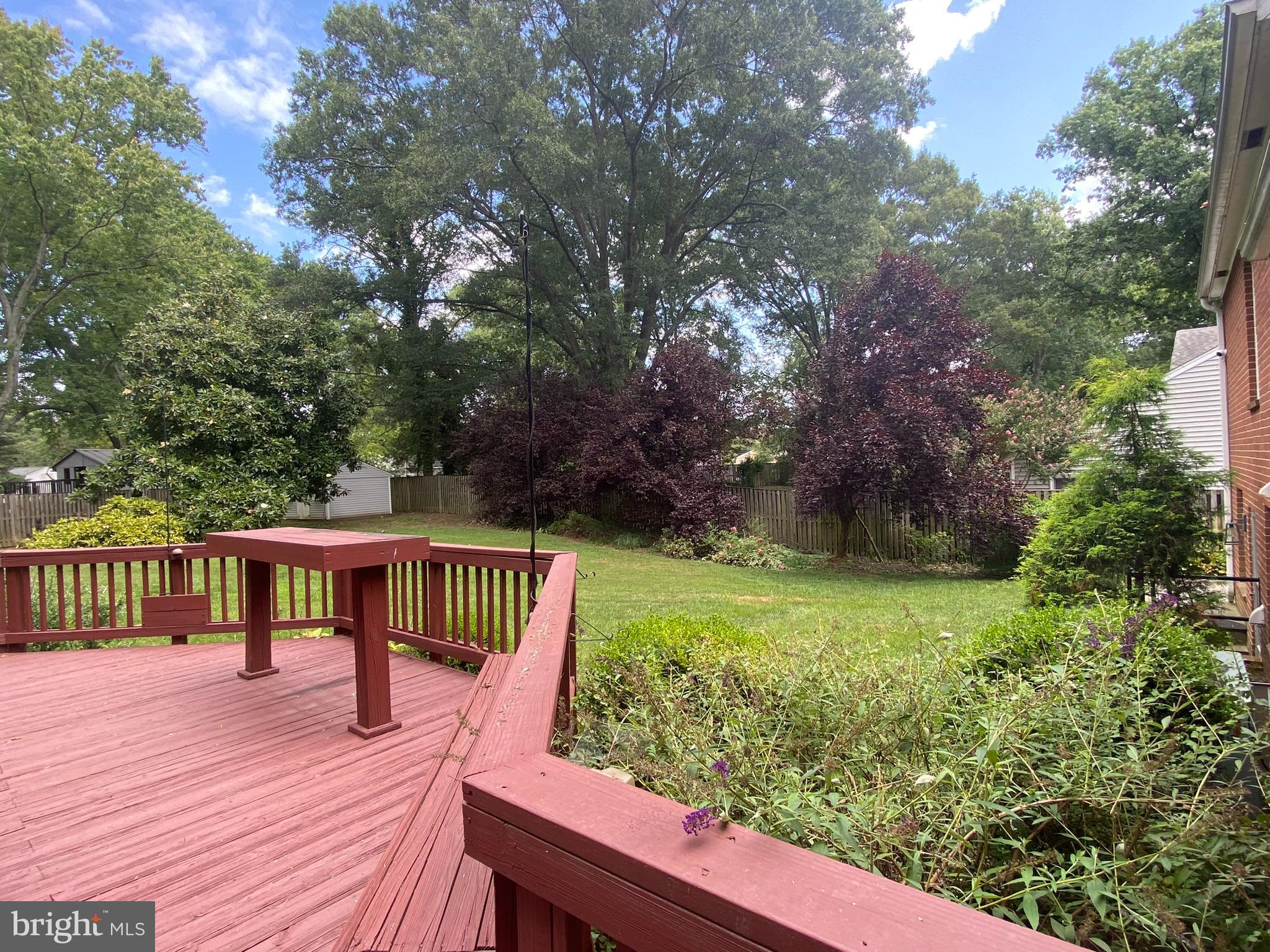 WAYNEWOOD - Residential Lease