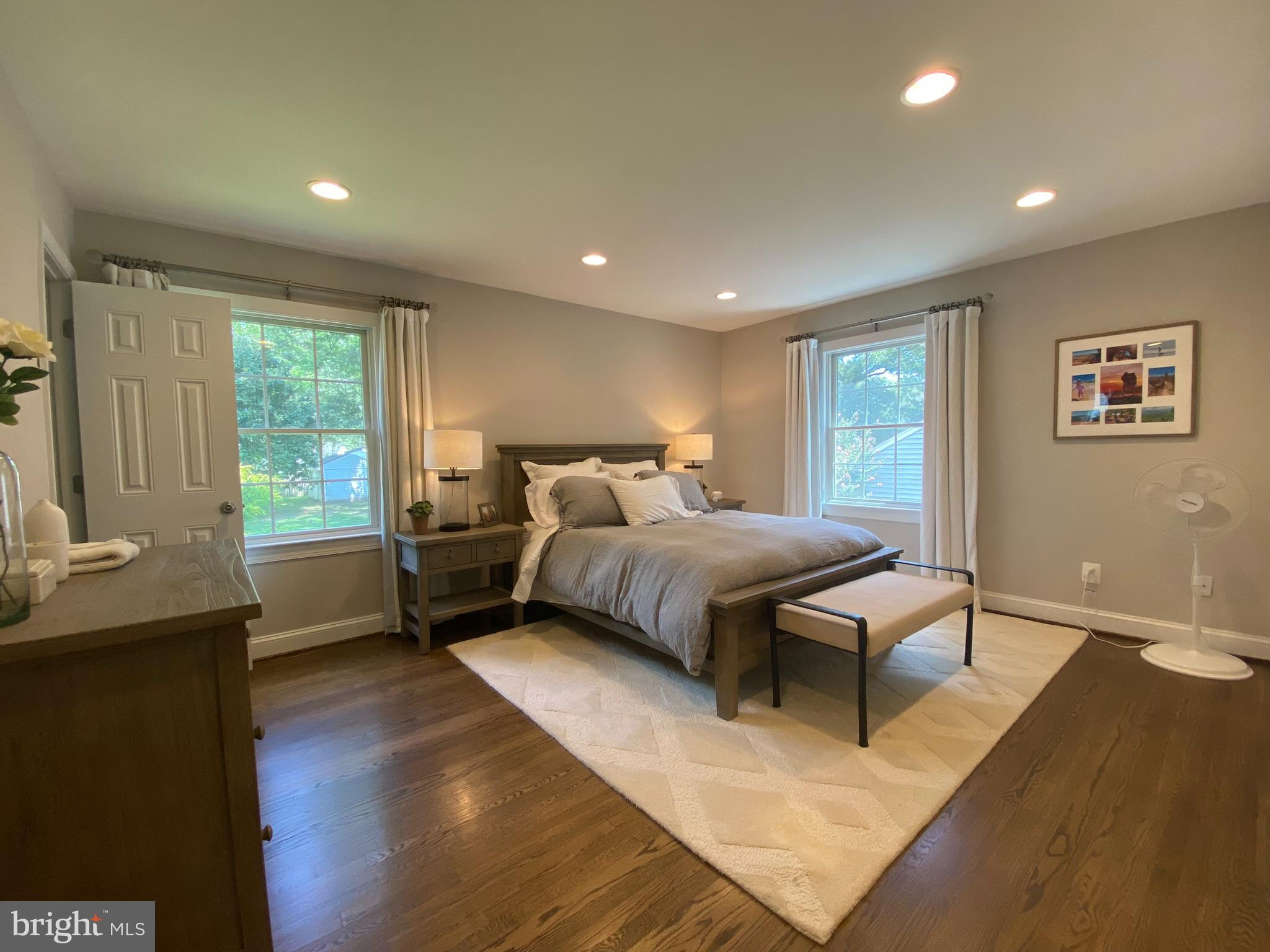 WAYNEWOOD - Residential Lease