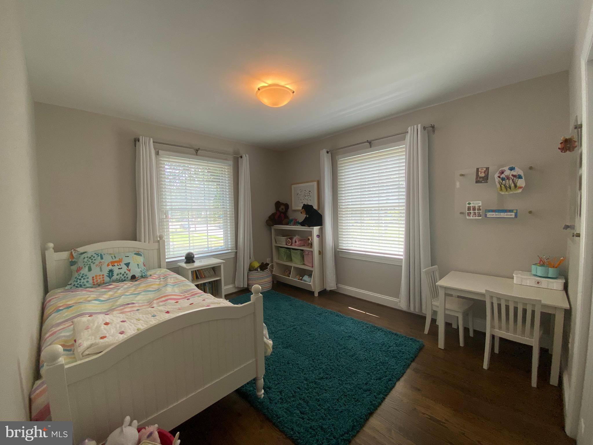 WAYNEWOOD - Residential Lease