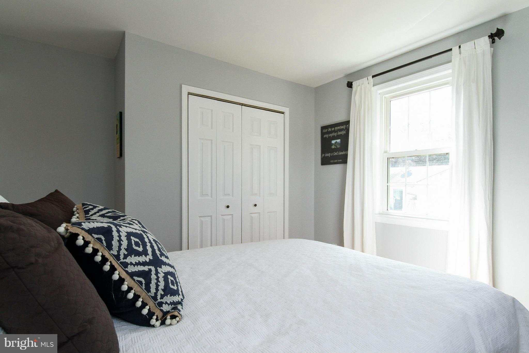 CEDAR CREST - Residential