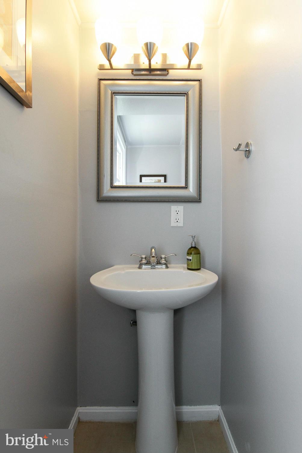 CEDAR CREST - Residential