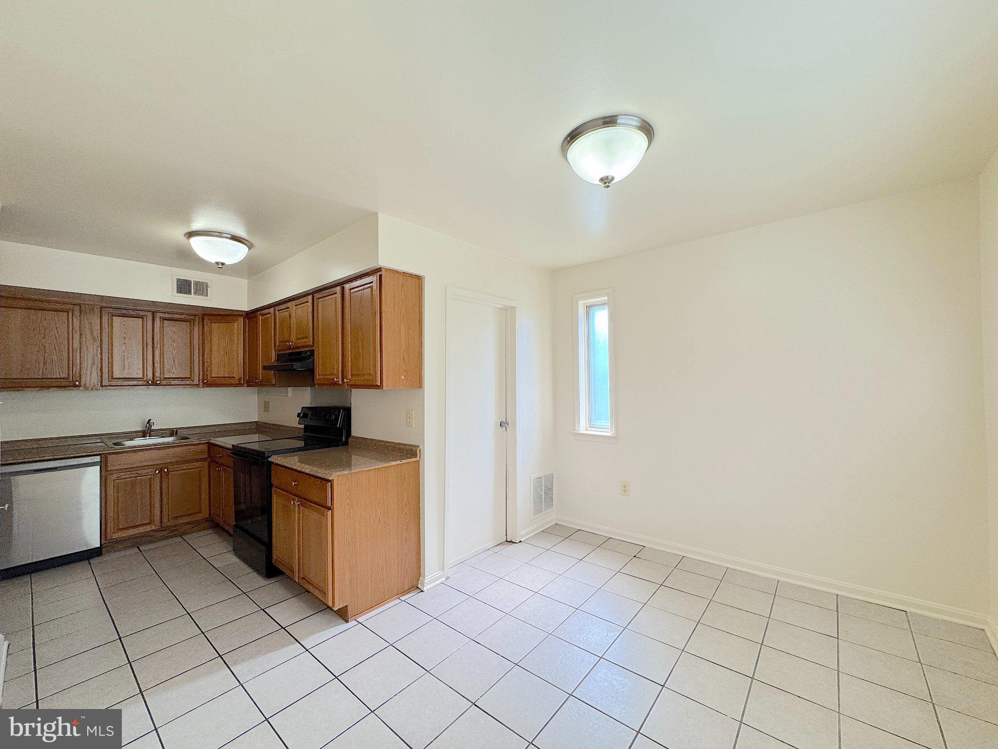 6802 PERRY PENNEY DRIVE