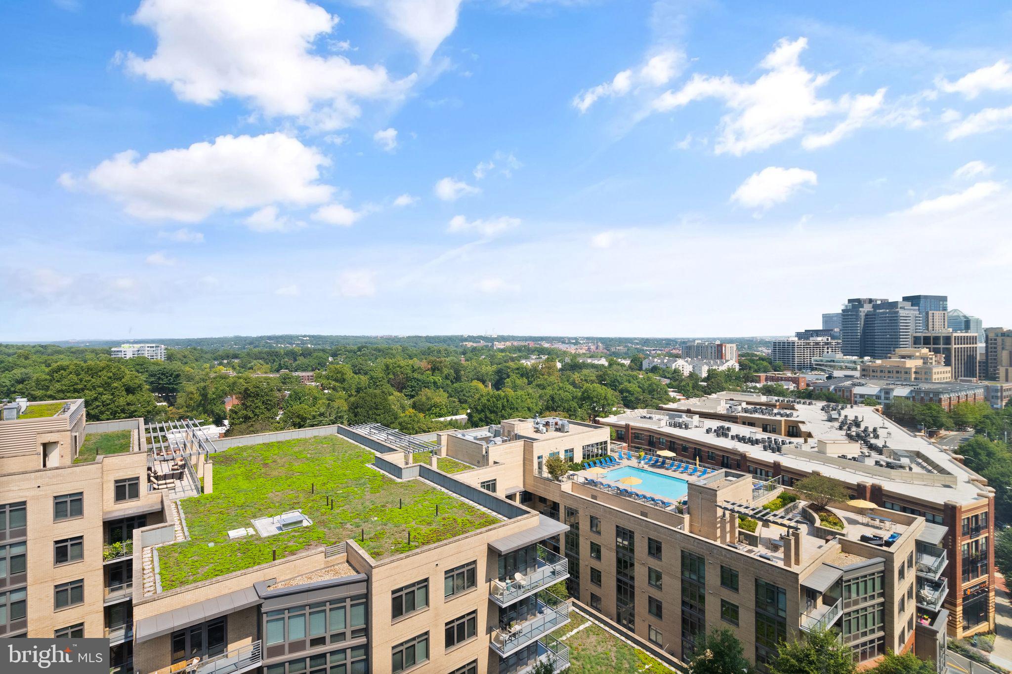 COURTHOUSE - Residential