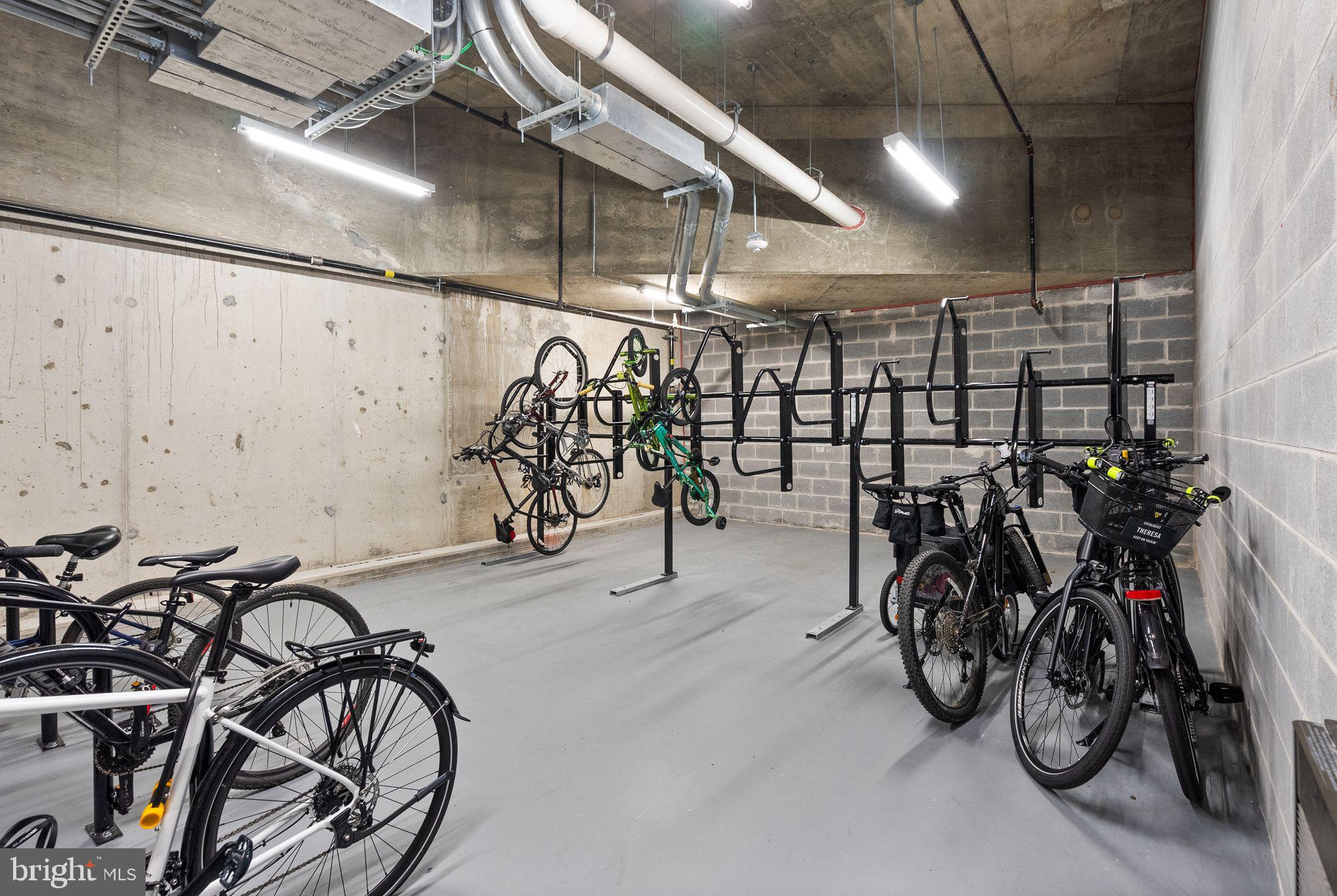 COURTHOUSE - Residential