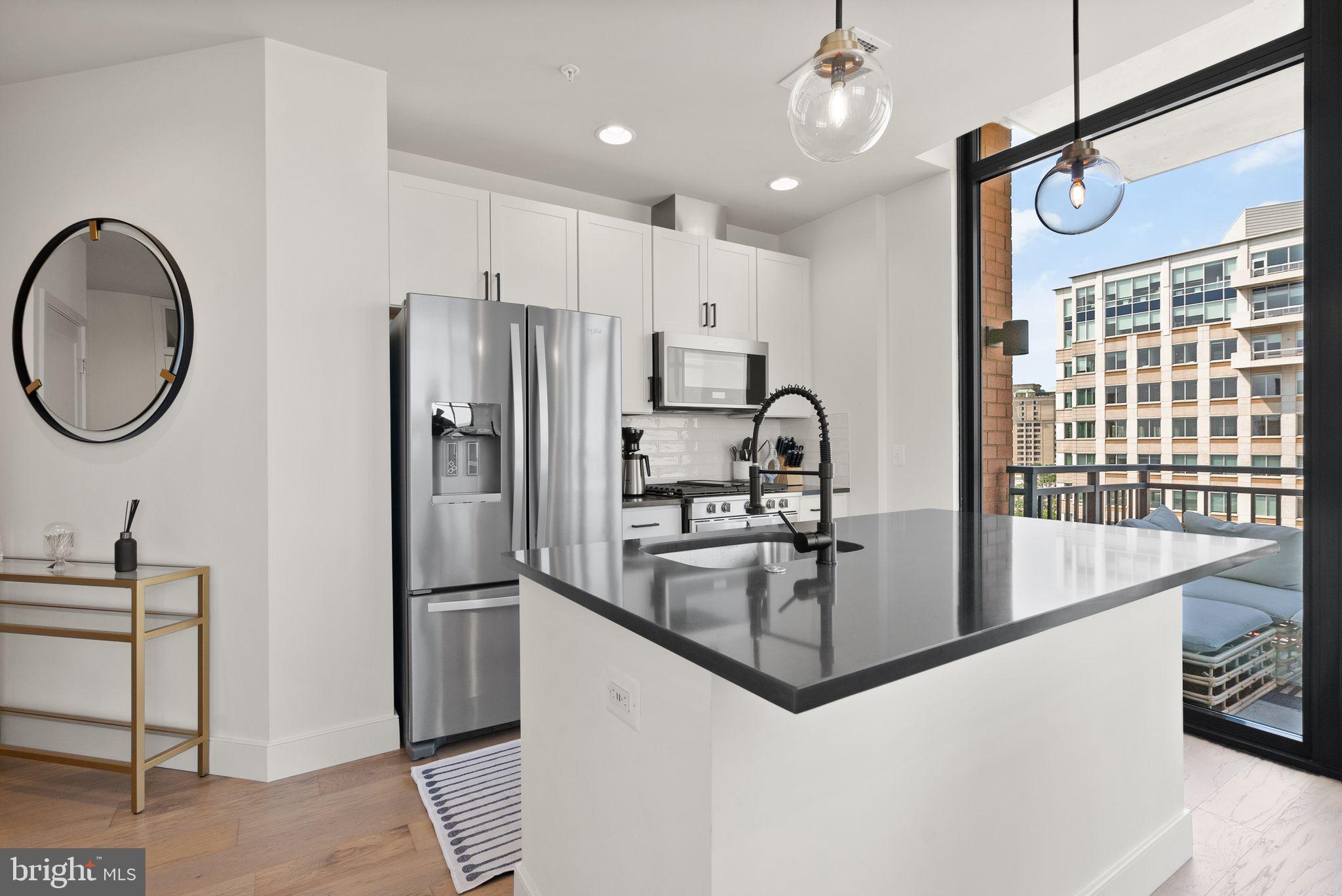 COURTHOUSE - Residential