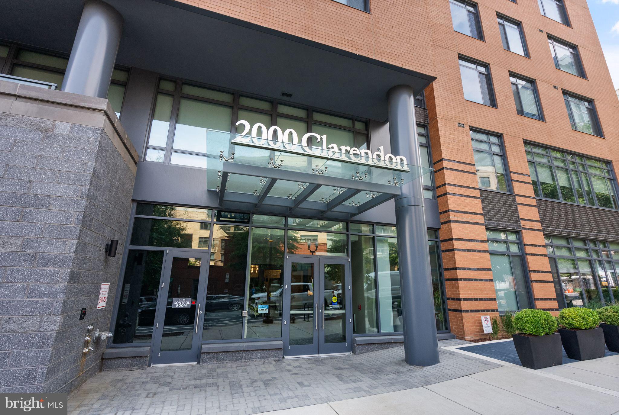 COURTHOUSE - Residential