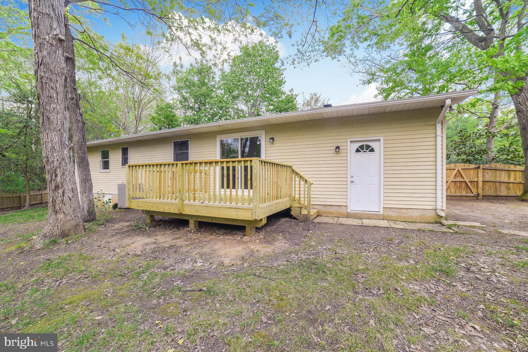 CEDAR COVE - Residential