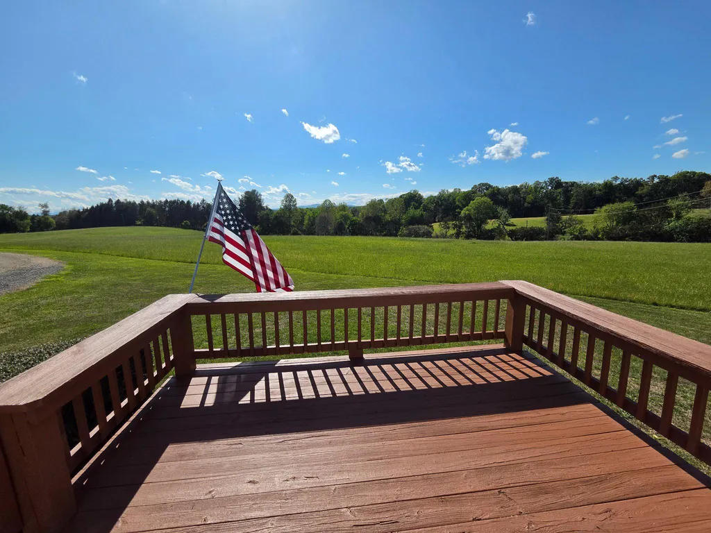 Additional image 2 of 9471 Conde Road, Marshall, VA 20115