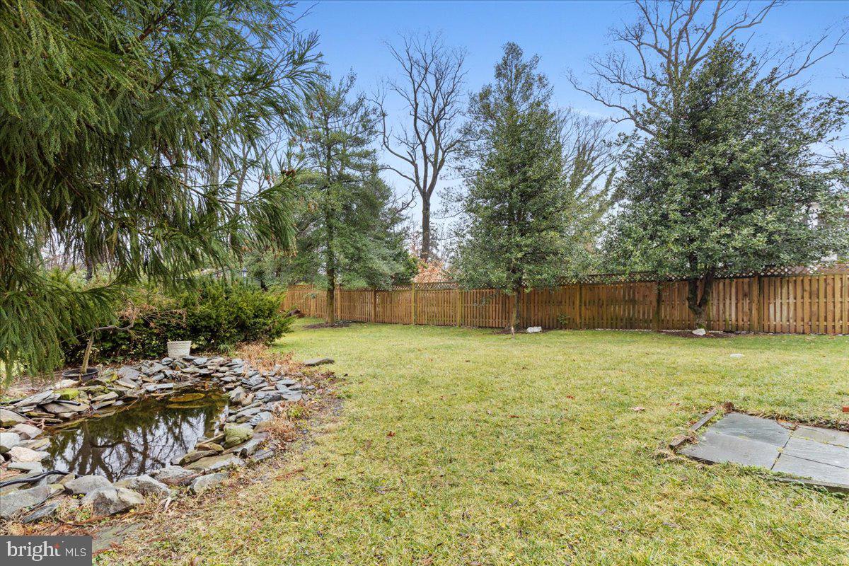 AURORA HILLS - Residential