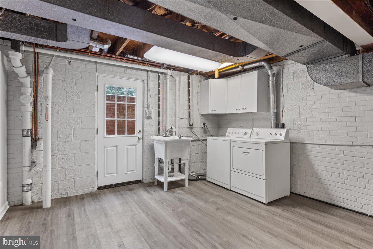 AURORA HILLS - Residential