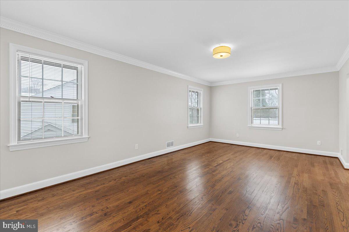 AURORA HILLS - Residential