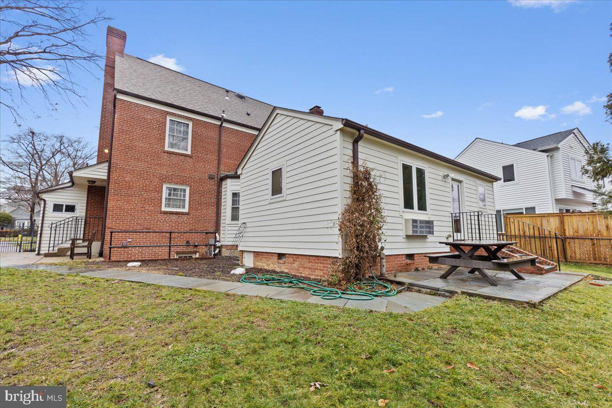 AURORA HILLS - Residential