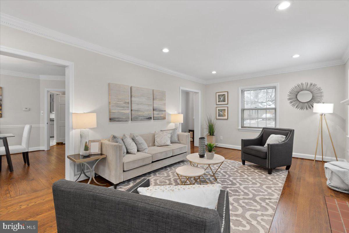 AURORA HILLS - Residential