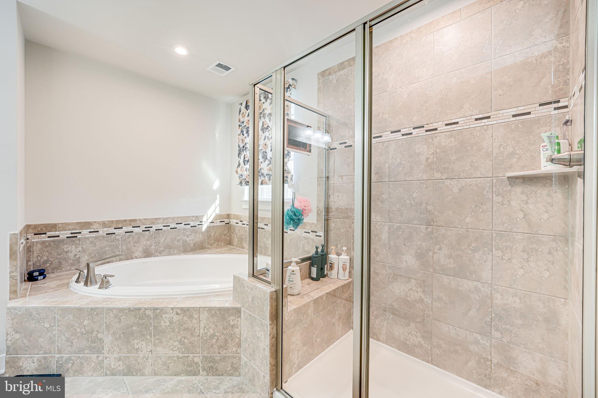 ONVILLE ESTATES - Residential