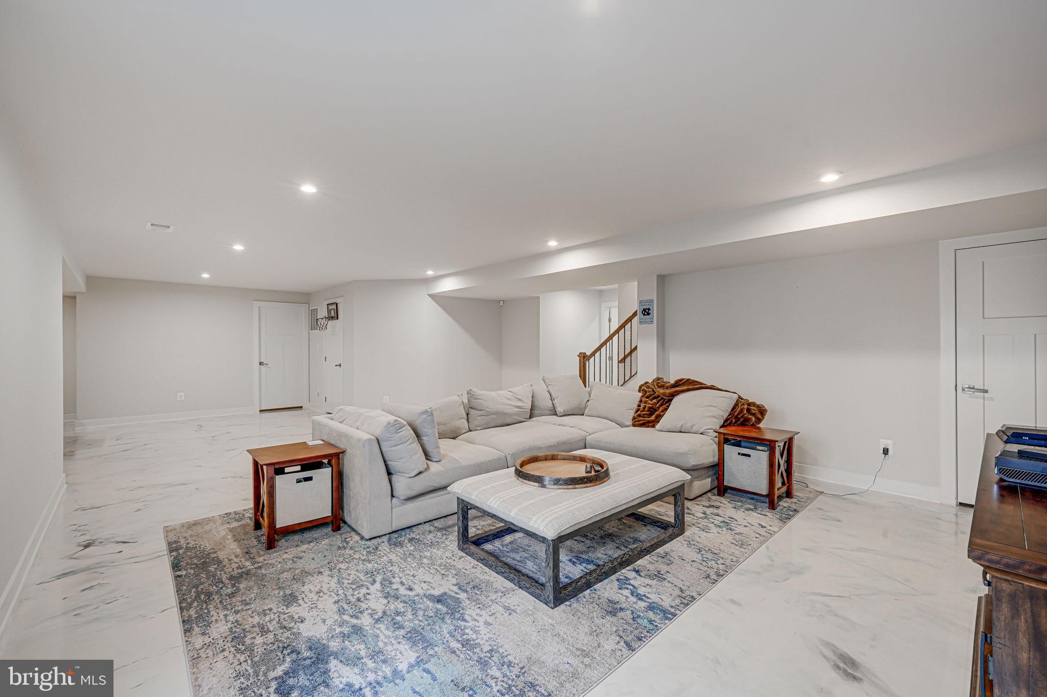 ONVILLE ESTATES - Residential