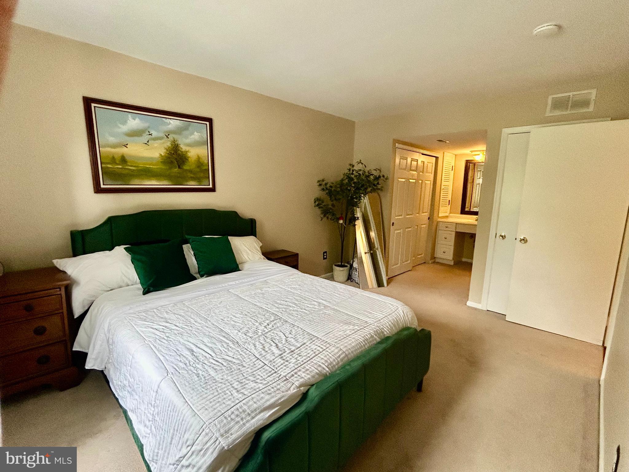 CHATHAM VIL OF TOW - Residential