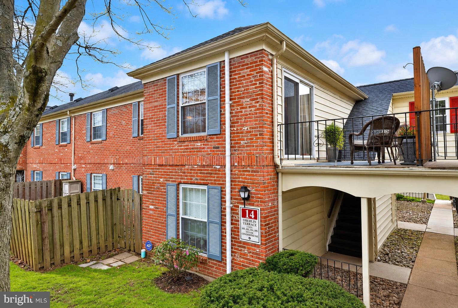 CHATHAM VIL OF TOW - Residential