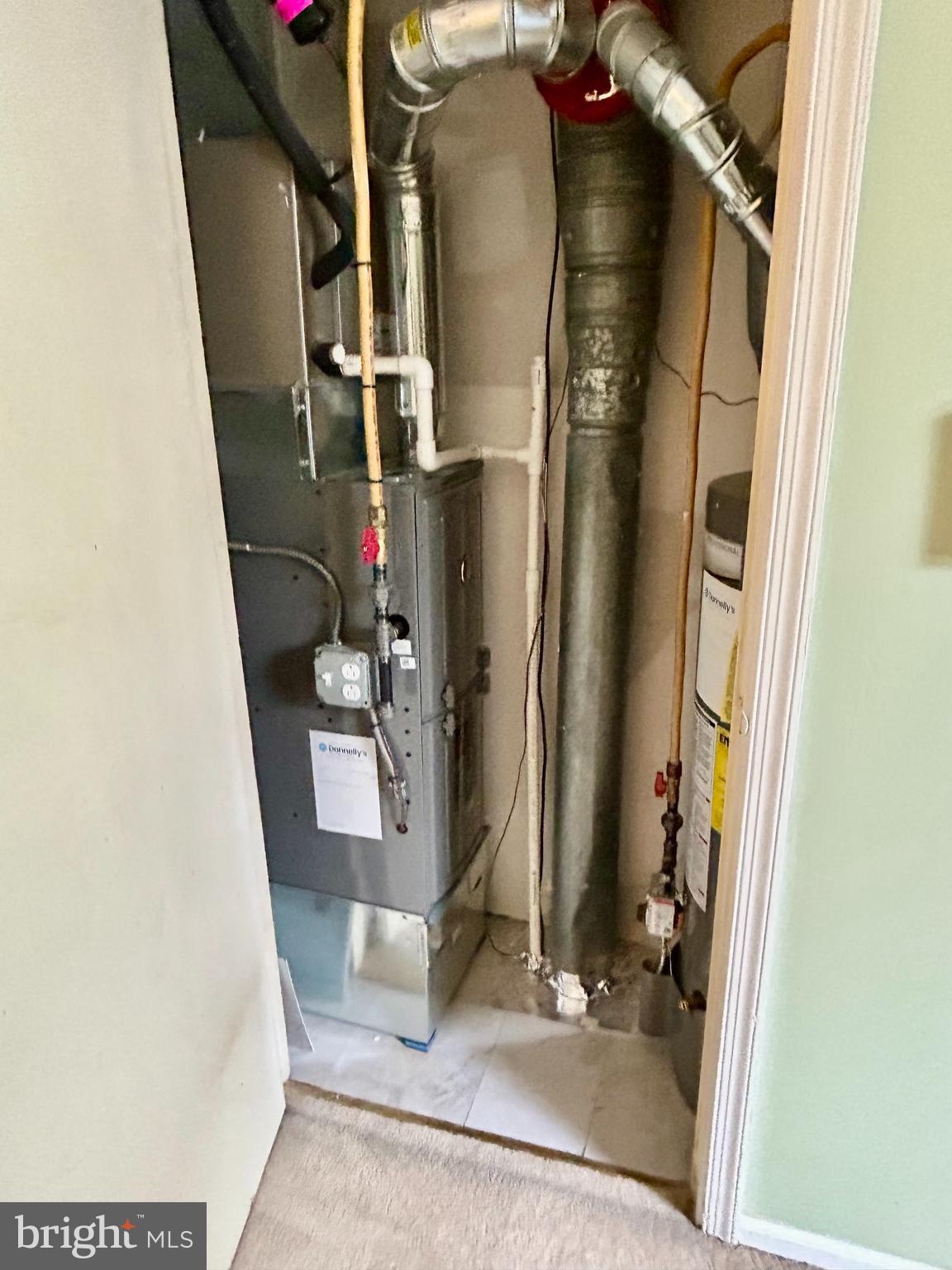 CHATHAM VIL OF TOW - Residential