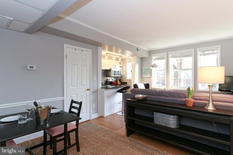 1800 N QUEENS LANE 4-199 ARLINGTON VA 22201