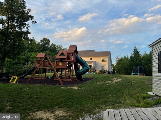 BROOKFIELD - Residential