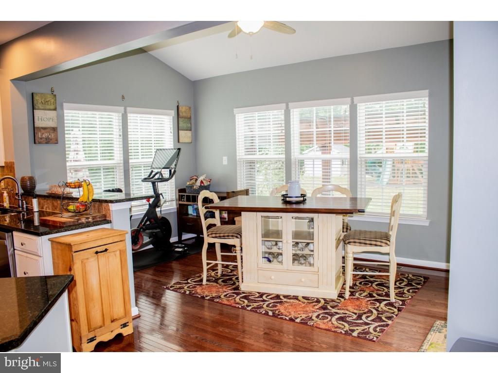 BROOKFIELD - Residential