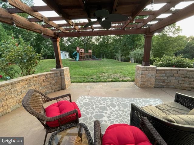 BROOKFIELD - Residential